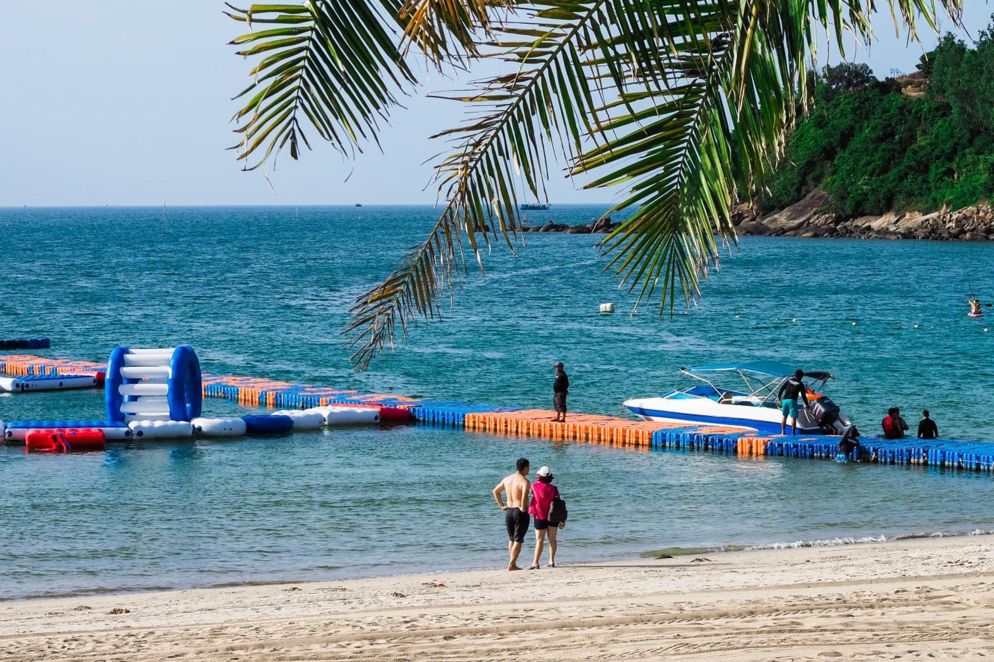 Bounce Beach Resort And Spa Da Nang Esterno foto