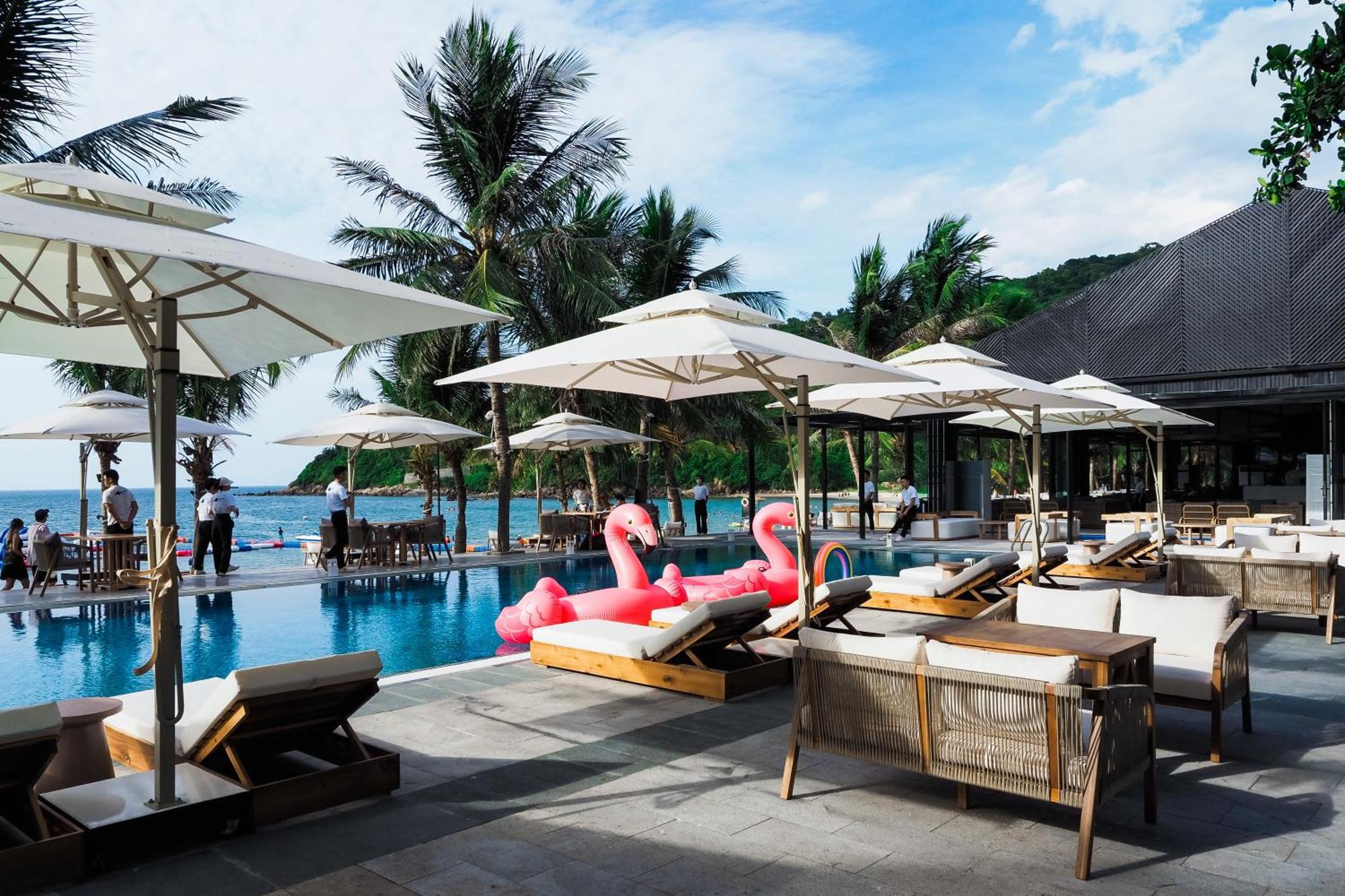 Bounce Beach Resort And Spa Da Nang Esterno foto