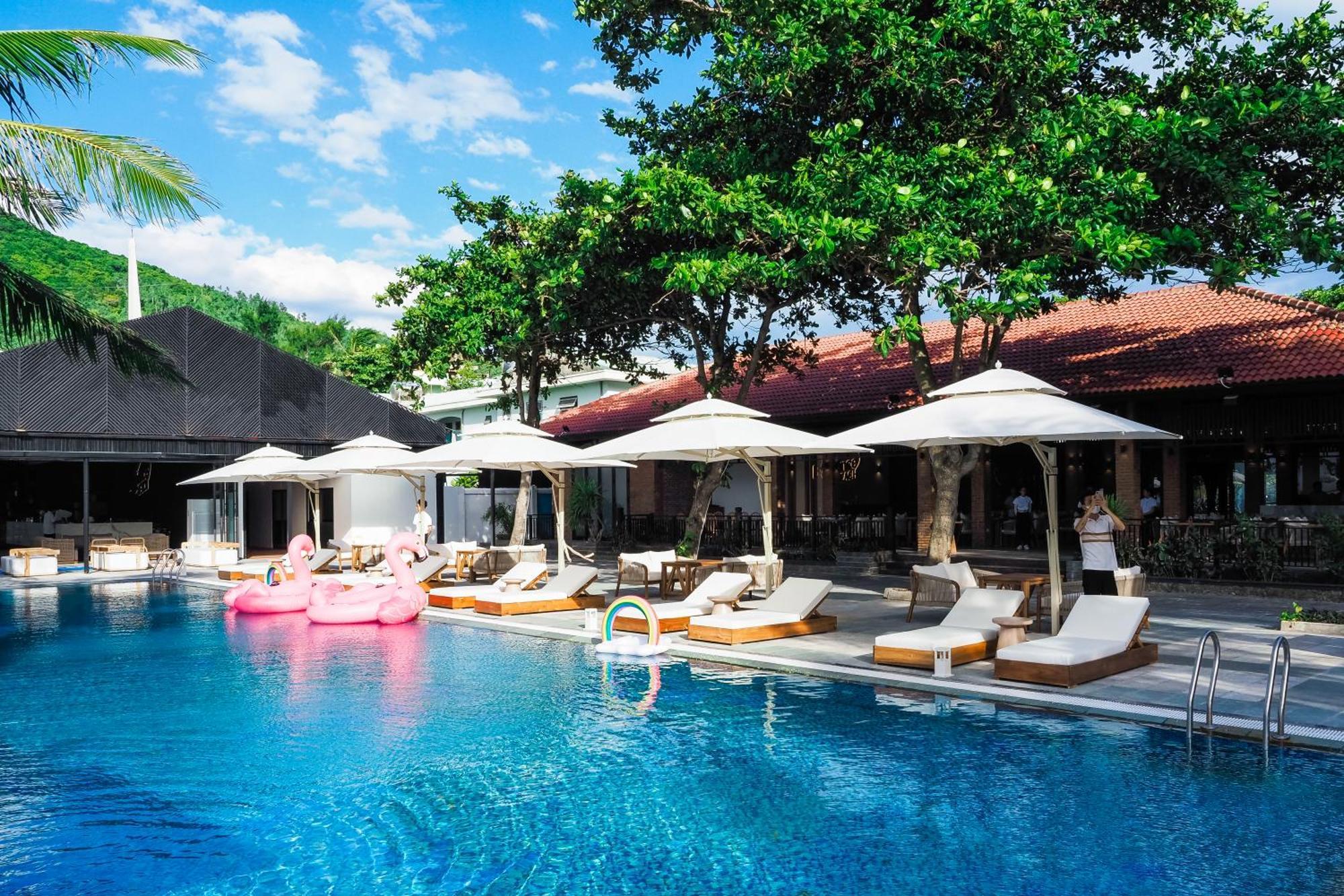 Bounce Beach Resort And Spa Da Nang Esterno foto