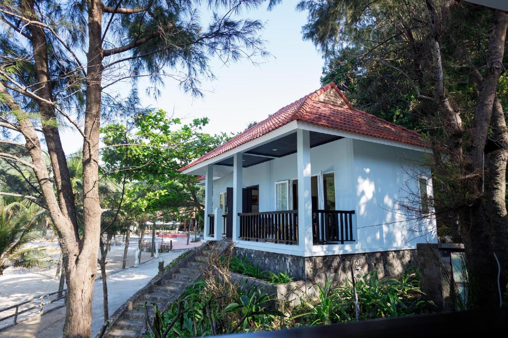 Bounce Beach Resort And Spa Da Nang Esterno foto