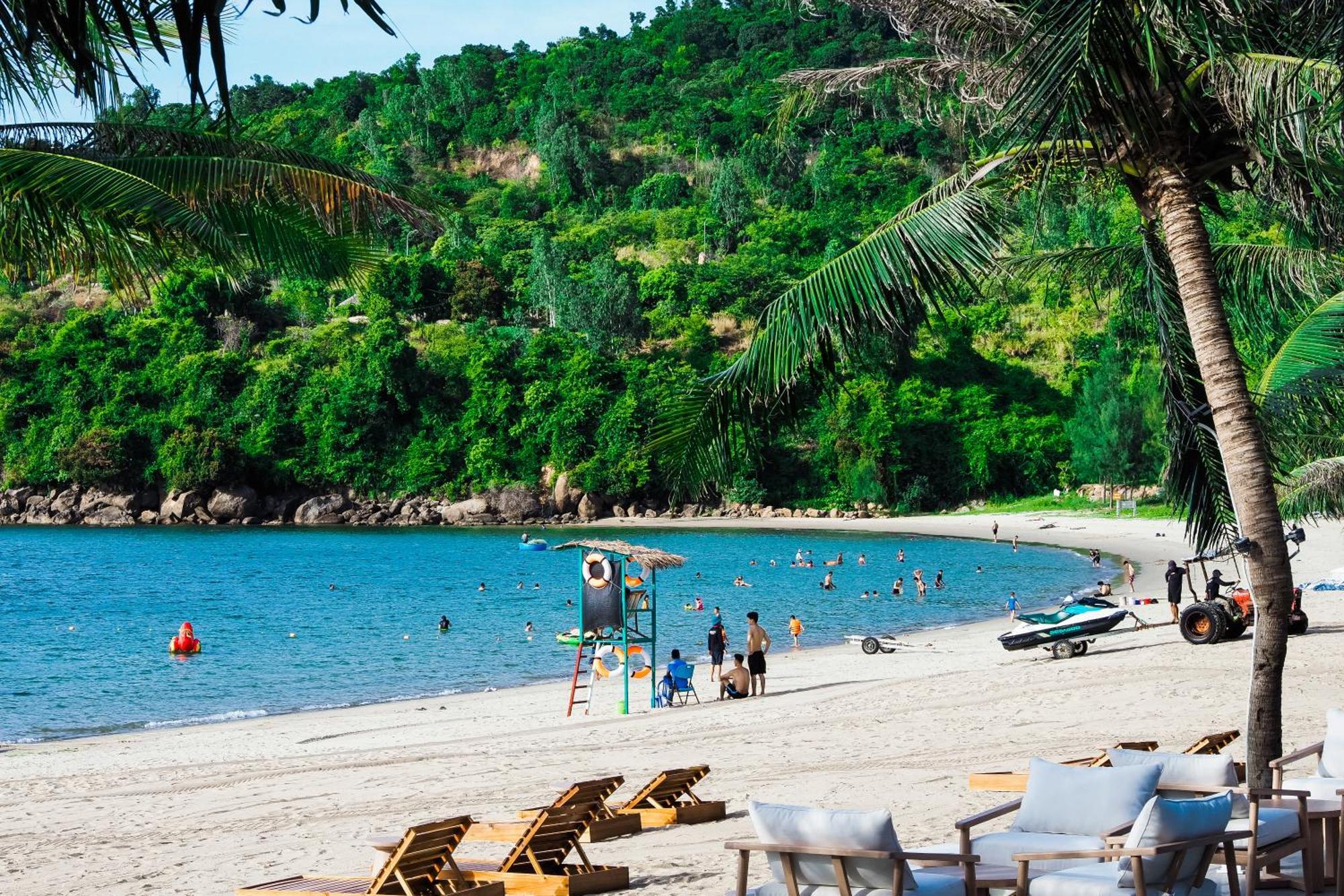 Bounce Beach Resort And Spa Da Nang Esterno foto